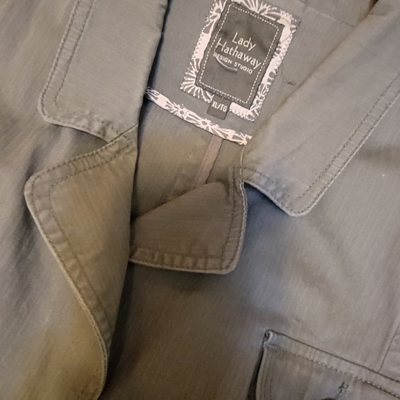 Ladies Jacket - Picture 2 of 2